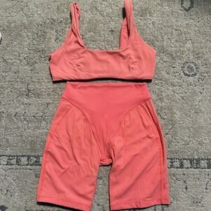 Athleta Workout Yoga Top & Short Workout Set‎ Peach Size Small (S)